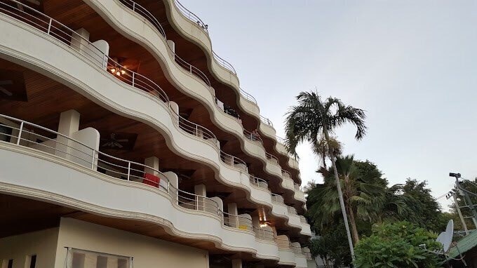 Hotel The Island Resort 3*